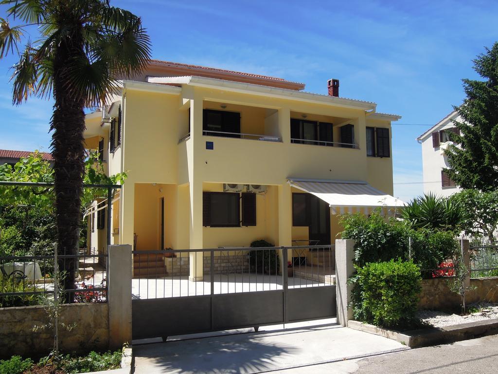 Apartments Simicev *