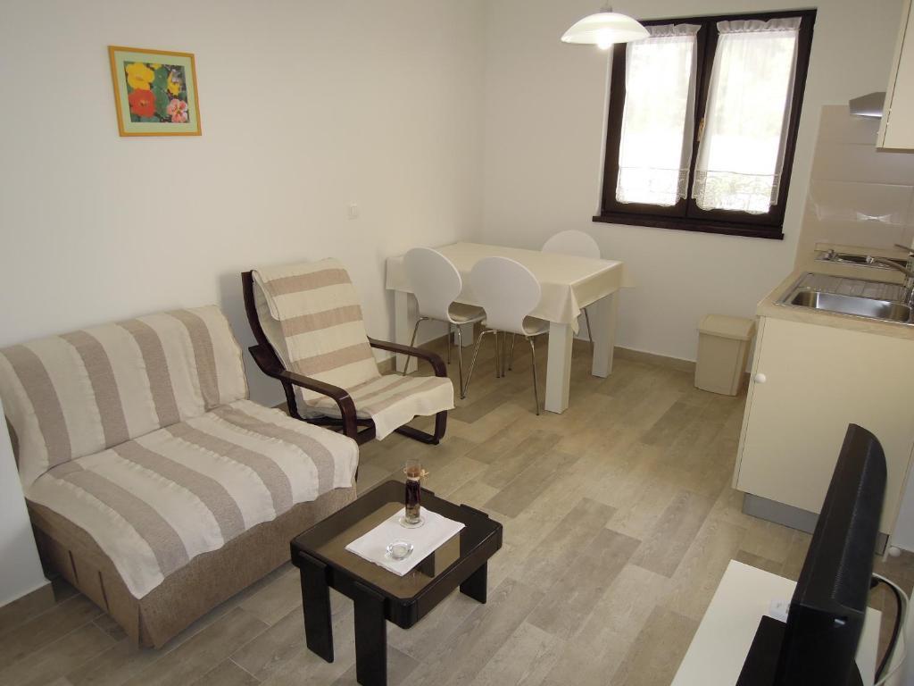 Apartments Simicev Apartment *